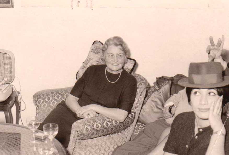 Forough Farrokhzad Gallery Artebox Forough Farrokhzad Gallery Artebox